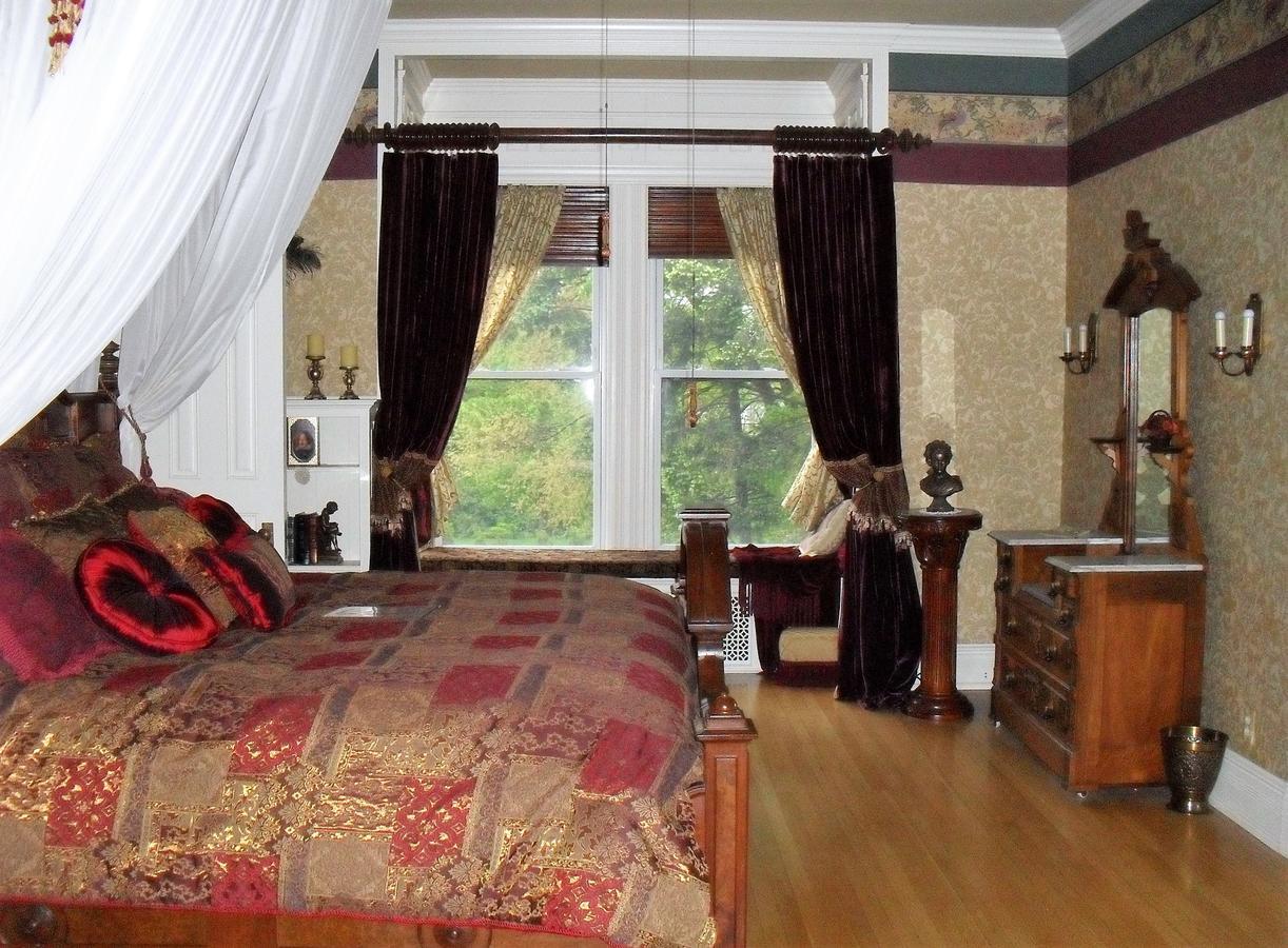 ווינונה Alexander Mansion Bed & Breakfast מראה חיצוני תמונה