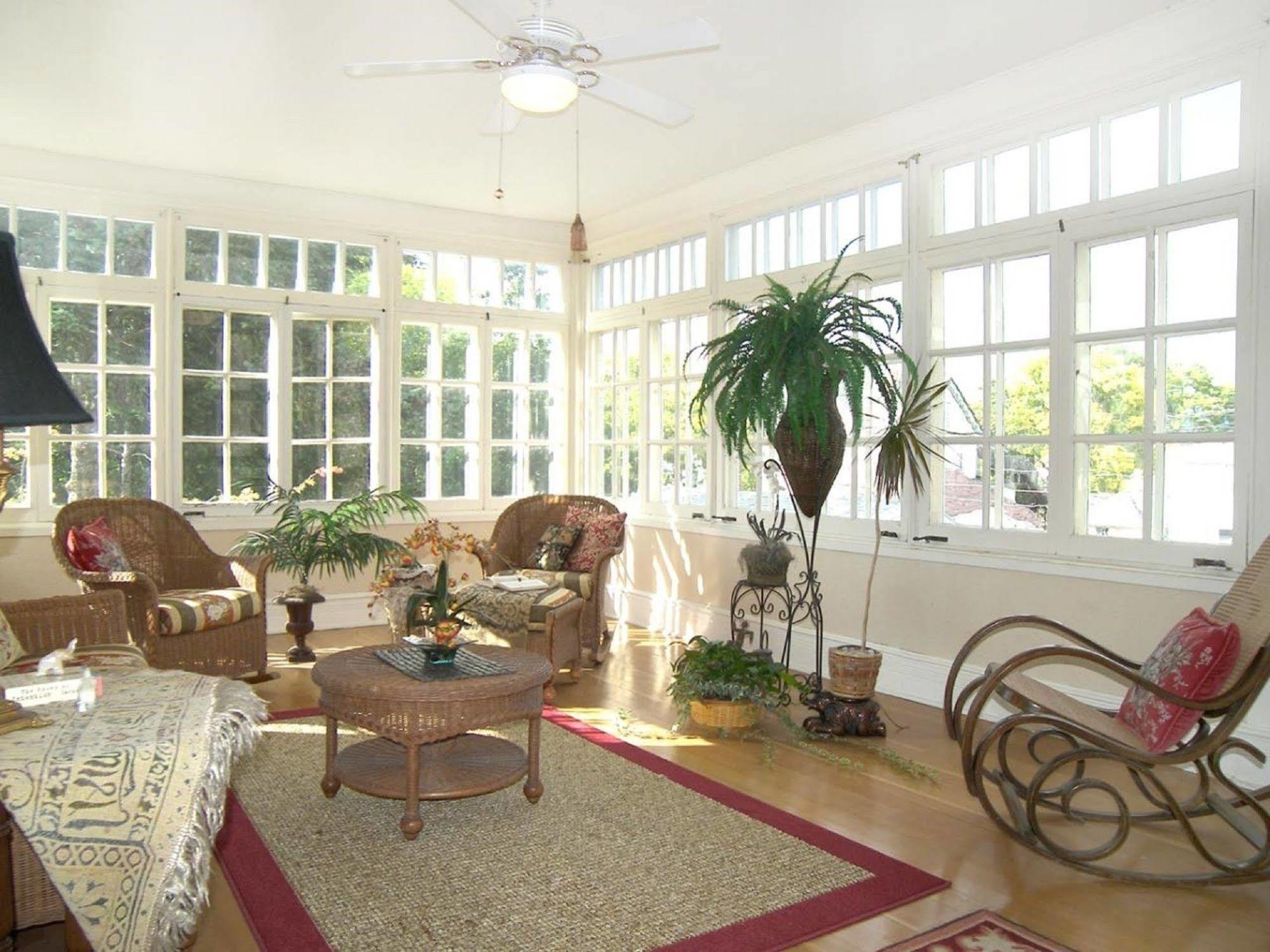 ווינונה Alexander Mansion Bed & Breakfast מראה חיצוני תמונה