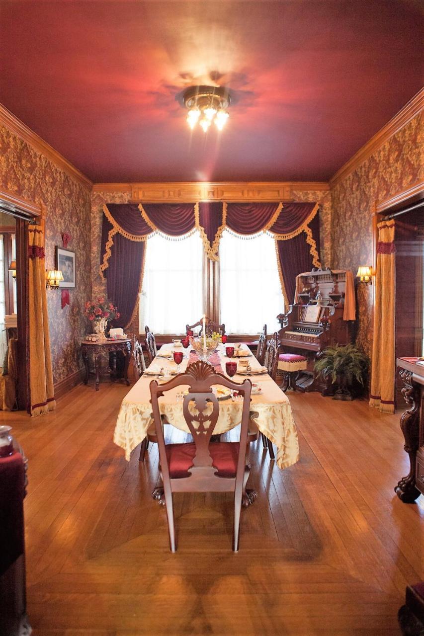 ווינונה Alexander Mansion Bed & Breakfast מראה חיצוני תמונה