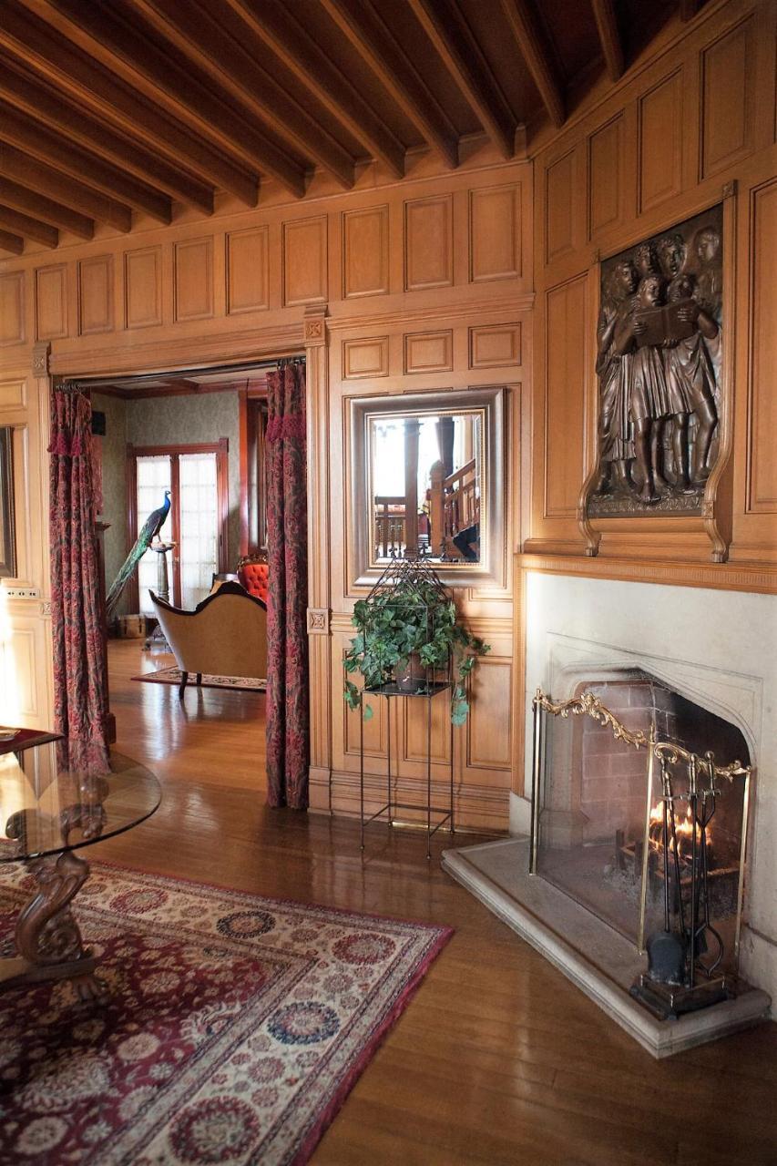 ווינונה Alexander Mansion Bed & Breakfast מראה חיצוני תמונה